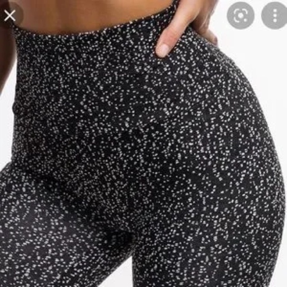 High-Waist Black Speckled Leggings